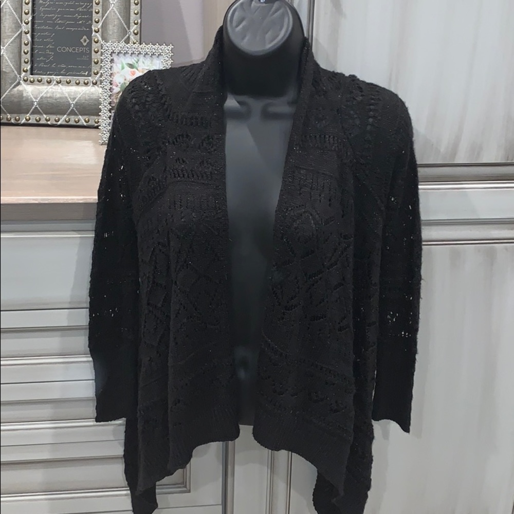 EUC girls black shimmer thread sweater size S